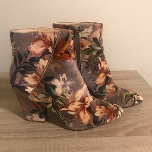 Nine West Women's Savitra Ankle Boot